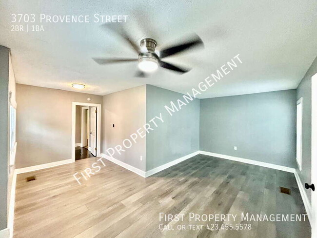 Building Photo - 3703 Provence St