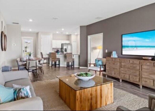 Building Photo - 4013 Redbridge Lp