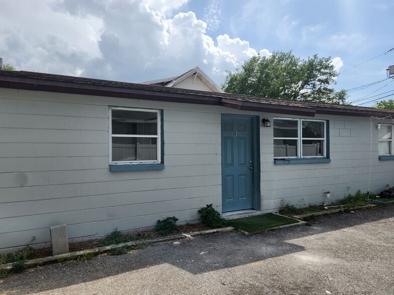 Building Photo - 1105 S Prospect Ave