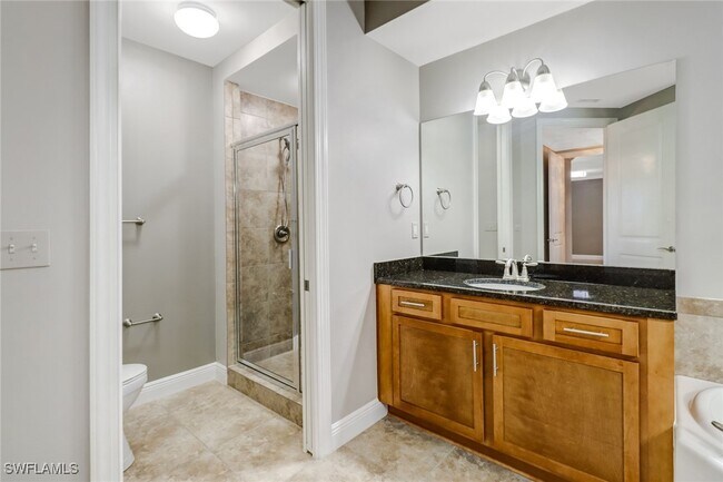 Building Photo - 23191 Fashion Dr