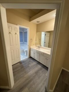 Building Photo - Room in Single Family Home on Daingerfield Dr