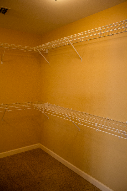Building Photo - 104 Sagewood Ln