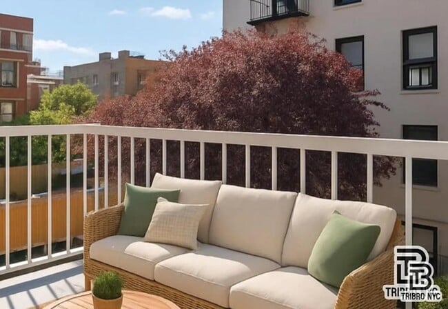 Building Photo - 3 bedroom in Brooklyn NY 11206