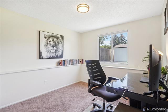 Building Photo - 16921 E Progress Cir N