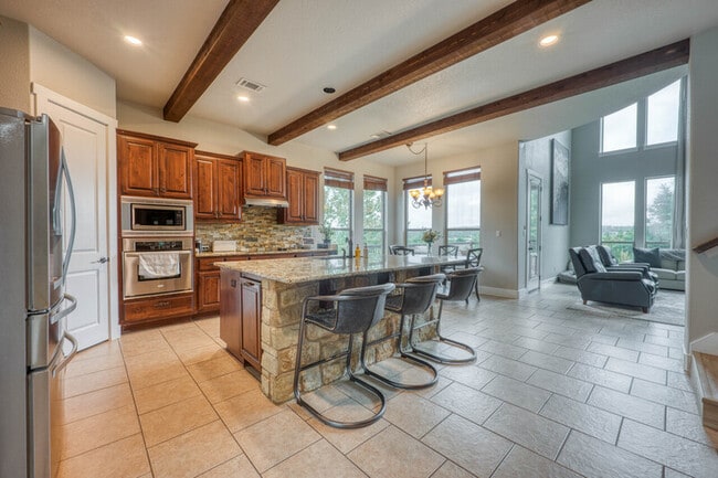 Building Photo - 13700 Lone Rider Trail