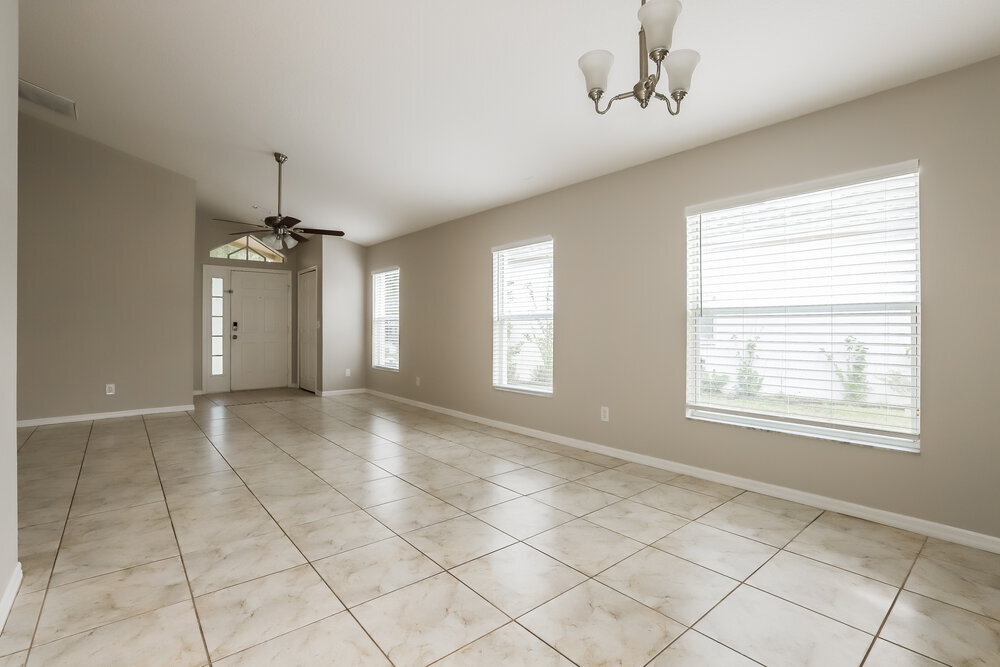 Building Photo - 14911 Stag Creek Cir