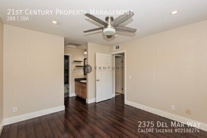 Building Photo - 2375 Del Mar Way