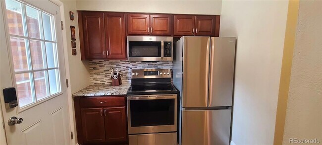 Building Photo - 1625 N Murray Blvd