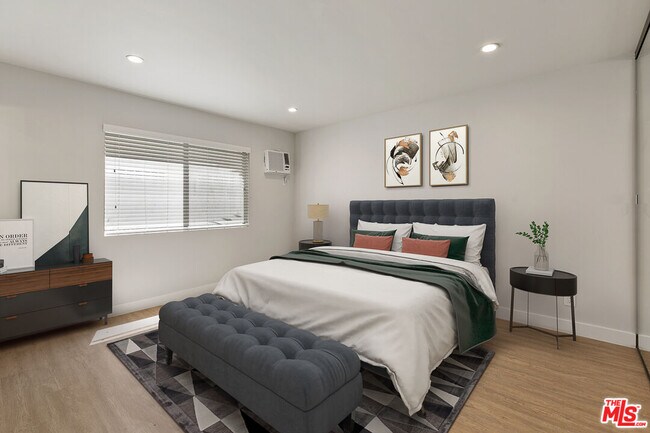 Building Photo - 4320 Finley Ave