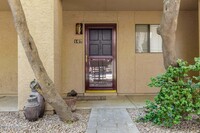 Building Photo - 3131 W Cochise Dr