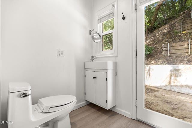 Building Photo - 3121 Lake Hollywood Dr