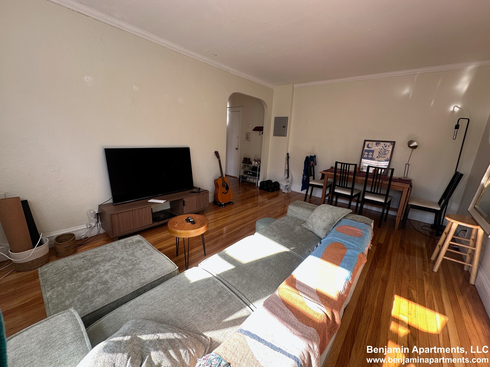 Building Photo - 1965 Commonwealth Ave