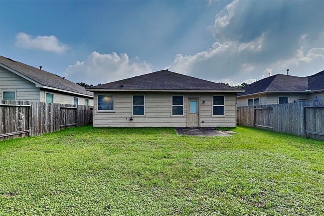 Building Photo - 10016 Sterling Pl Dr