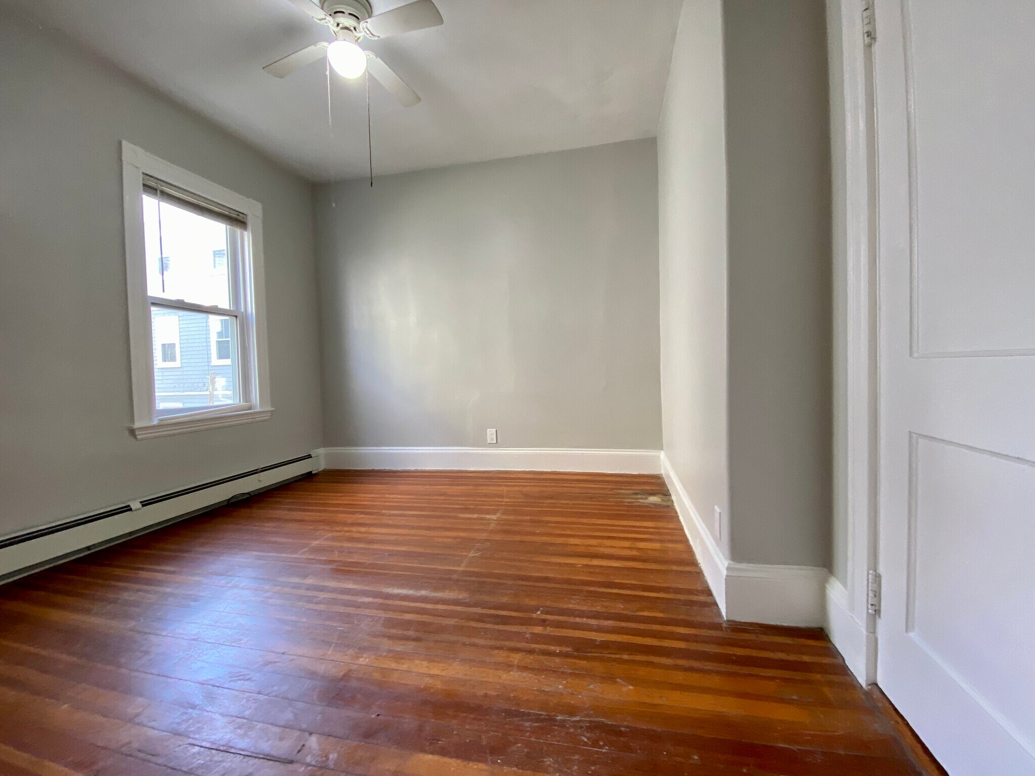 Building Photo - 14 Belknap St