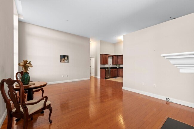 Building Photo - 1515 Lafayette Ave