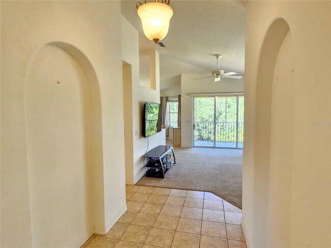 Building Photo - 904 Casa Del Lago Way