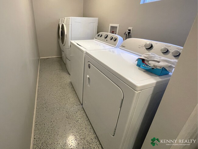 Building Photo - 316/318 Chapman Avenue - ALV01