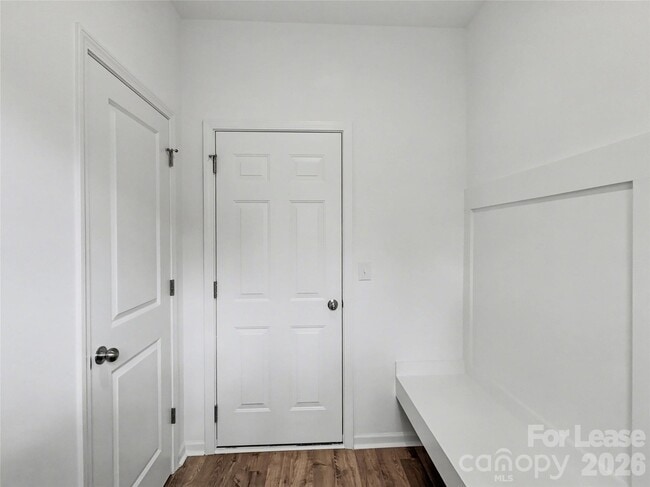 Building Photo - 1112 Condon St