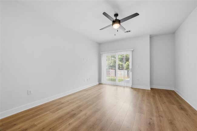 Building Photo - 3101 Govalle Ave