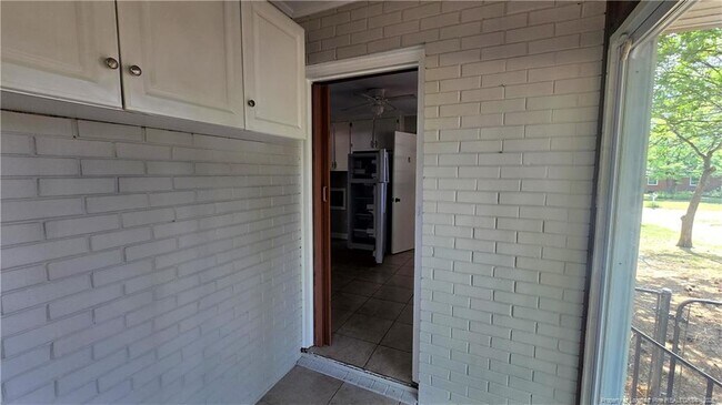Building Photo - 3526 Furman Dr