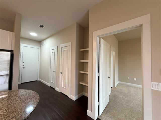 Building Photo - 801 N Bishop Ave