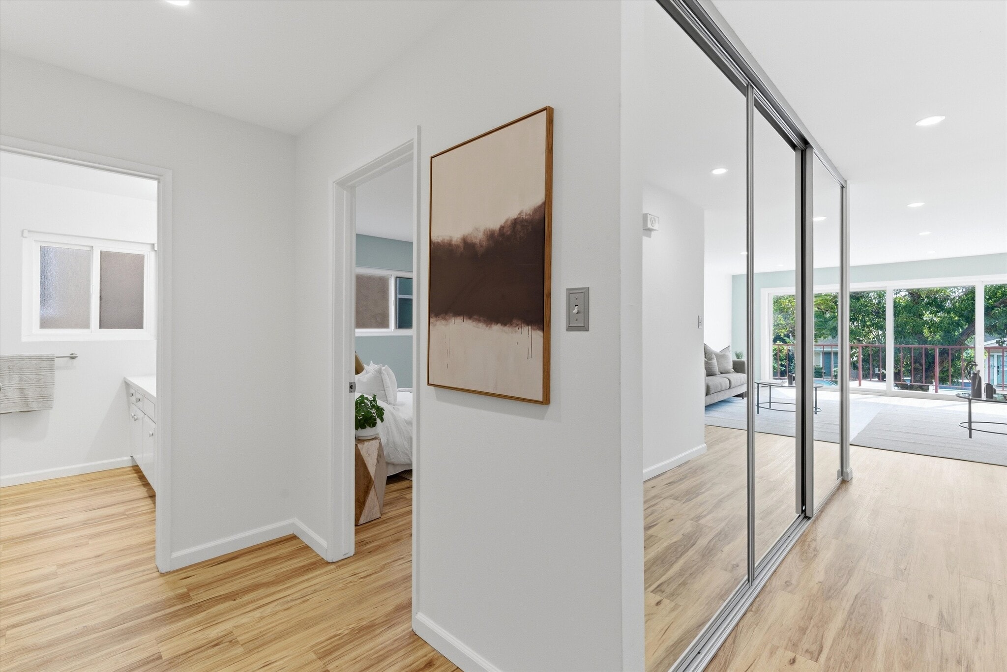 Building Photo - 3609 E 2nd St