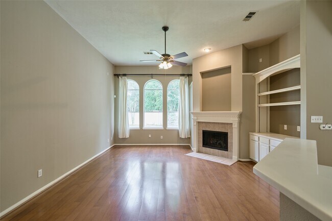 Building Photo - 15810 Ashton Hills Dr