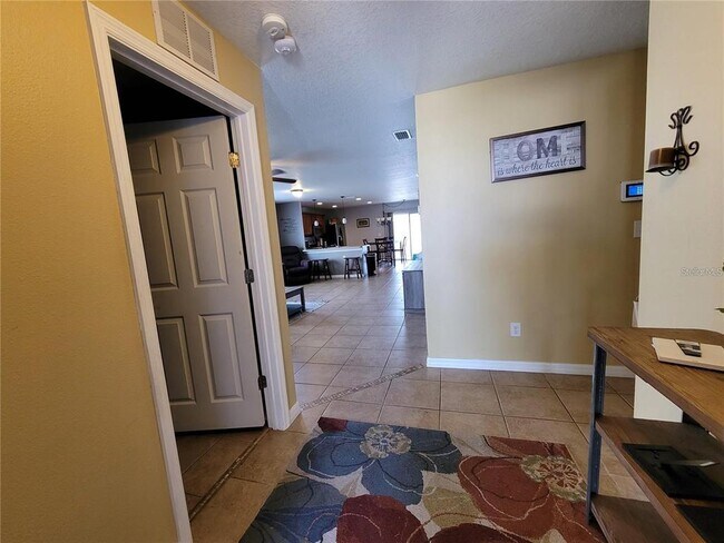Building Photo - 5112 Dancing Bay Ln
