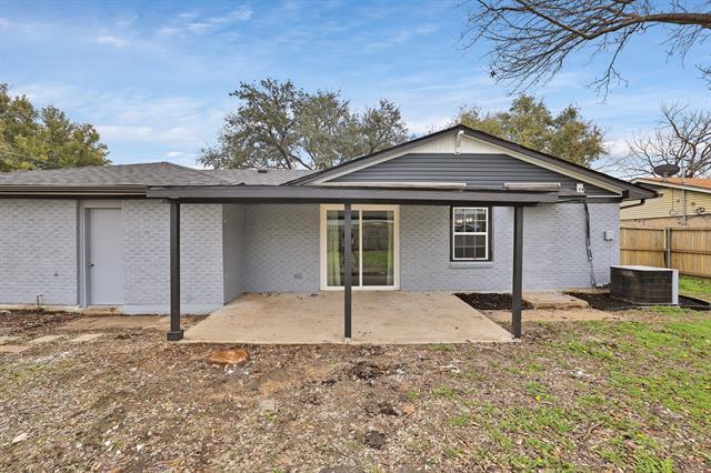 Building Photo - 13333 Challaburton Dr