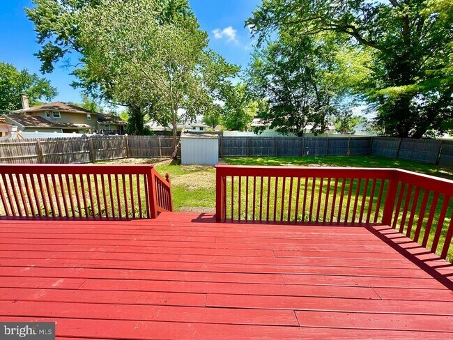 Building Photo - 986 Sherbrook Cir