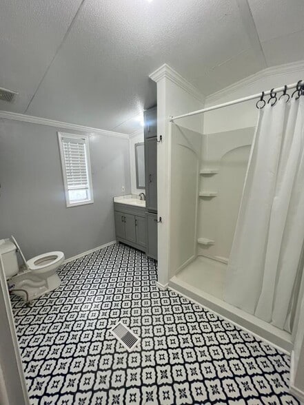 Building Photo - 5907 N Nueva Amanecer Dr