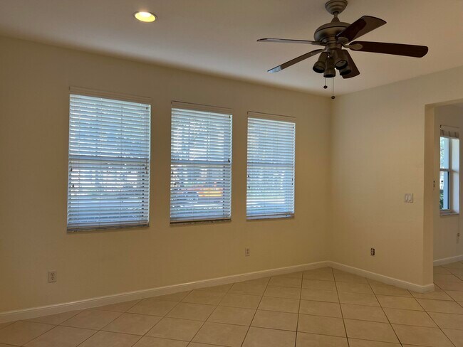 Building Photo - 650 Pacific Grove Dr