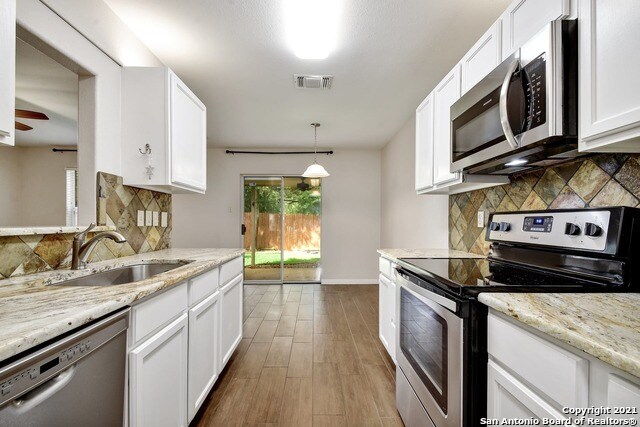 Building Photo - 8107 Rustic Park