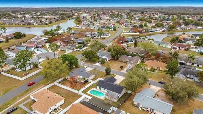 Building Photo - 115 Lindenwood Ln