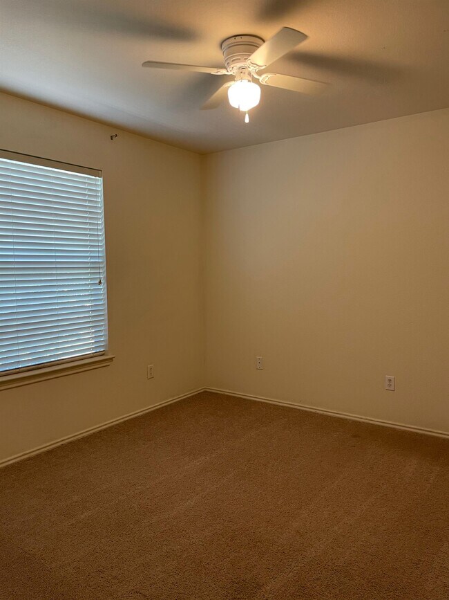 Building Photo - 18321 Belfry Pass