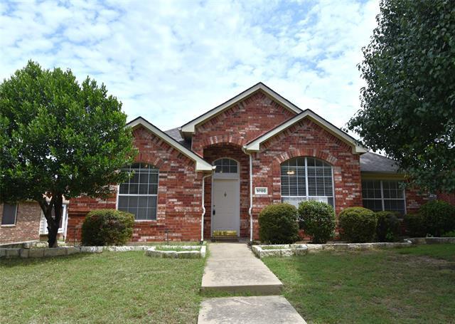 Primary Photo - 9700 Summer Dr