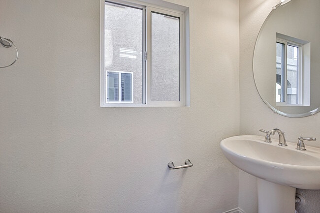 Building Photo - 7771 Bright Ldg St