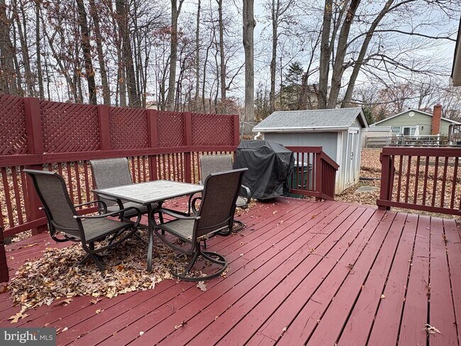 Building Photo - 12654 Valleywood Dr