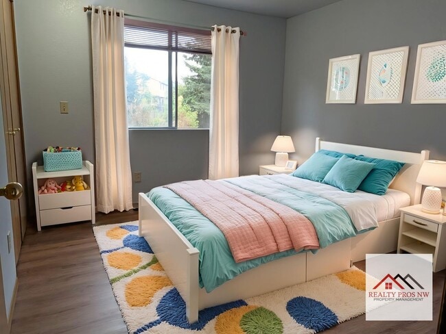 Building Photo - West of Lake Meridian, Easy Commute & Clos...