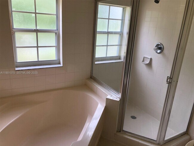 Building Photo - 11274 SW 64th Ln