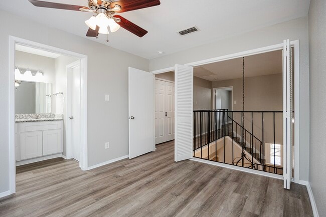 Building Photo - 5005 Georgi Ln