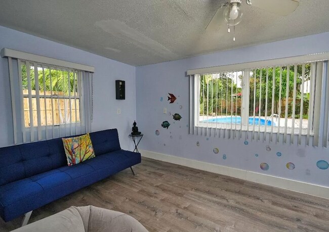 Building Photo - Rent to own