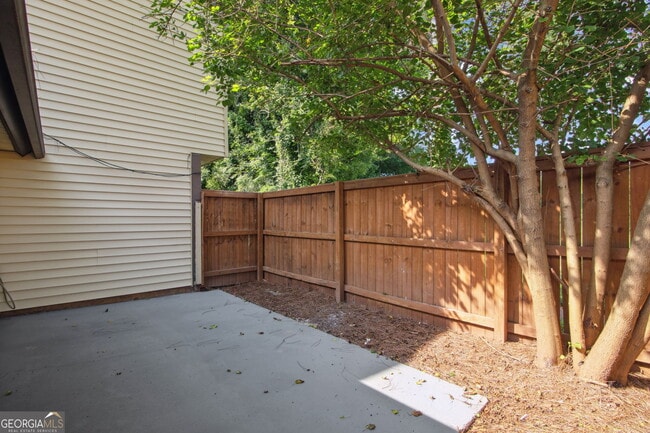 Building Photo - 3193 Nectarine Cir