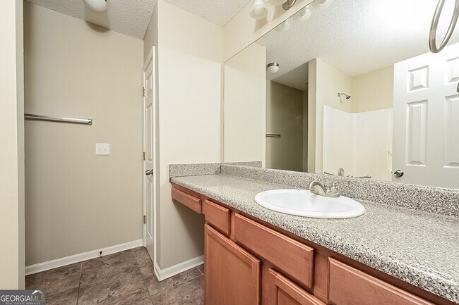 Building Photo - 253 Lossie Ln