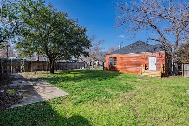 Building Photo - 1529 Ficklin Ave