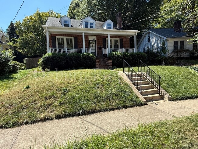 Primary Photo - 2056 Craig St