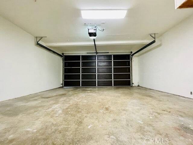 Building Photo - 17181 Elm Lane