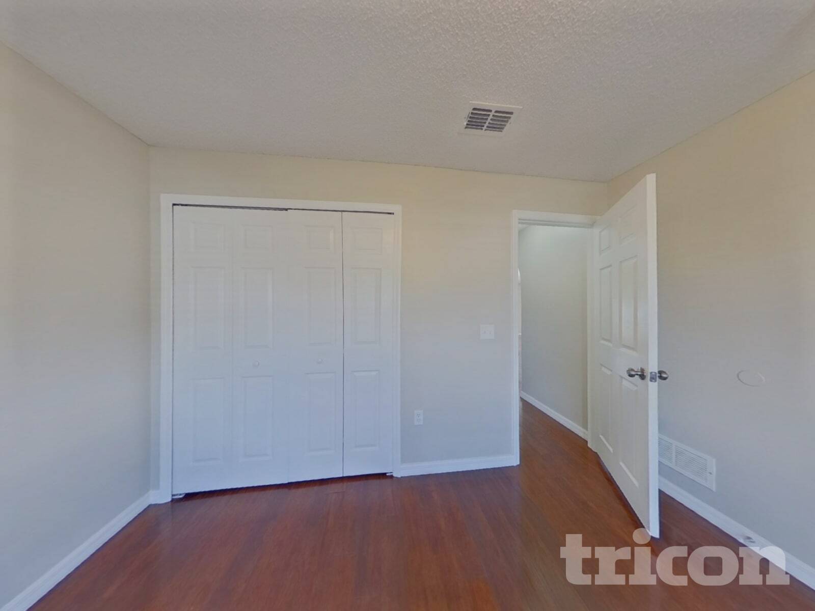 Building Photo - 970 Cambridge Ct