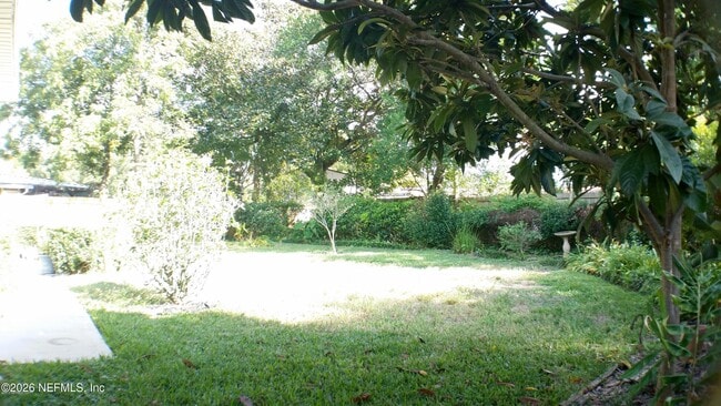 Building Photo - 1012 N 6th St