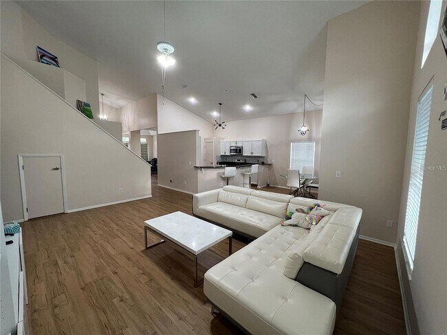 Building Photo - 755 Riggs Cir